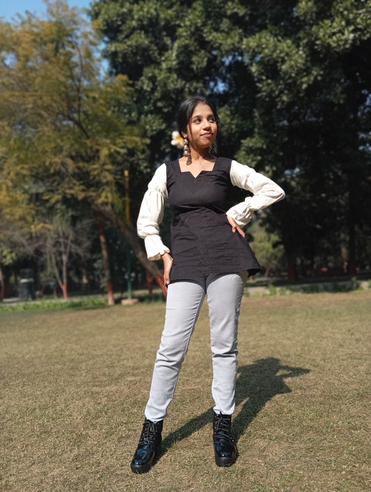 Élira Contrast Kurti